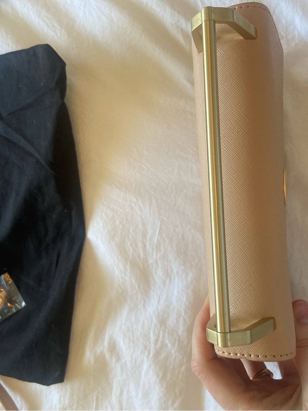 Botkier Nude Blush Leather Crossbody with Gold Hardware - Picture 6 of 9